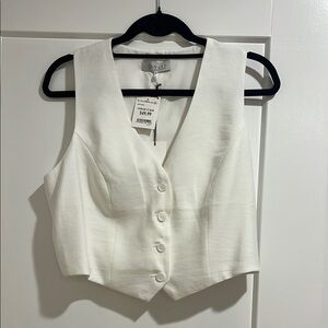 NWT White Button Down Cropped Vest